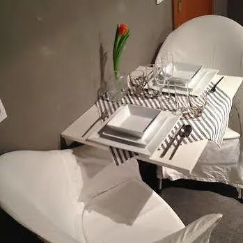 Dirk Suites Антверпен Бельгия