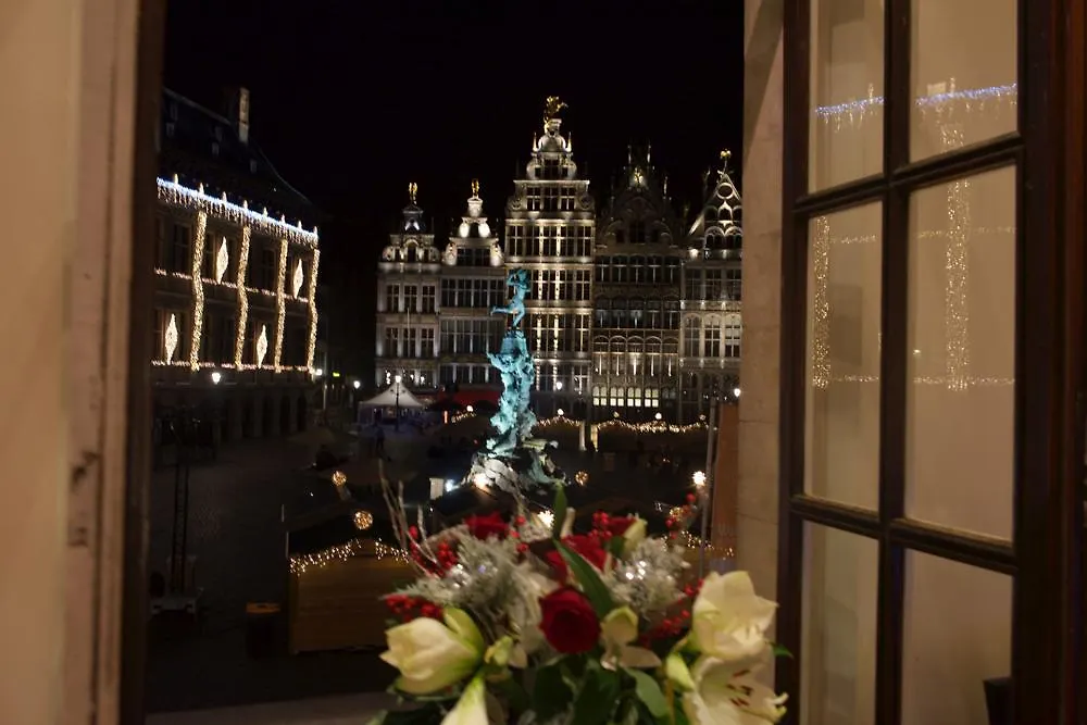 Apartment Dirk Suites Antwerp